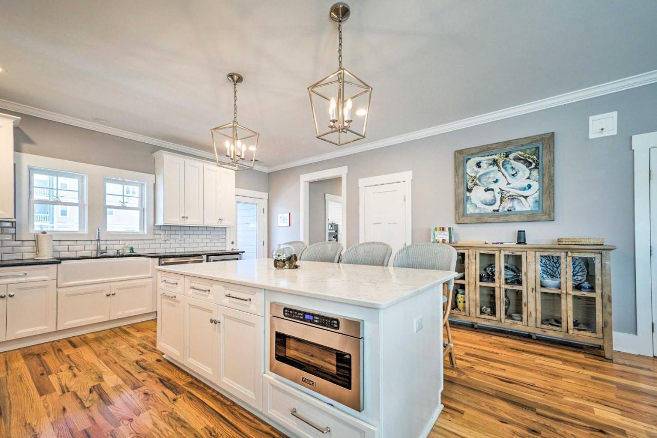 Bright Coastal Abode With Porch And Beach Access! Carolina Beach Exterior foto