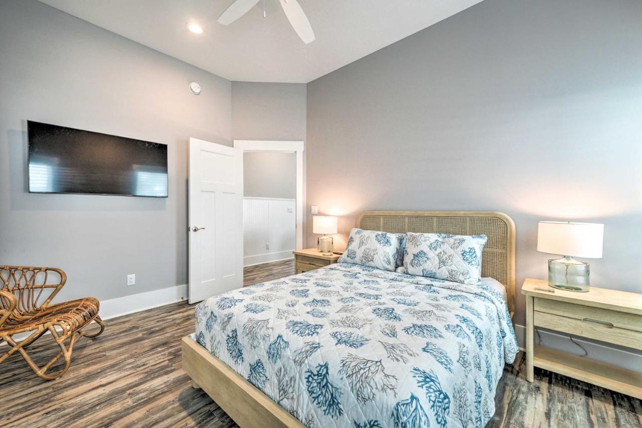 Bright Coastal Abode With Porch And Beach Access! Carolina Beach Exterior foto